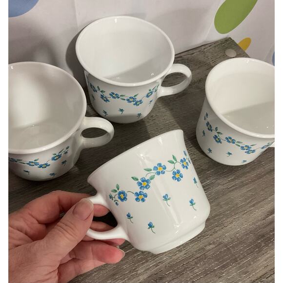 Corelle Forget Me Not Pattern Set Of 4 Corning Mugs 8 OZ - Picture 2 of 11